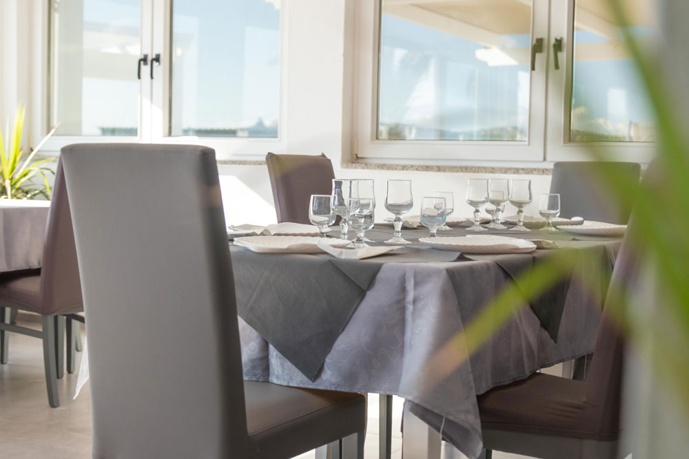 Ristorante Ottagono: Ottagono-ristorante-al-Poetto-Cagliari-2